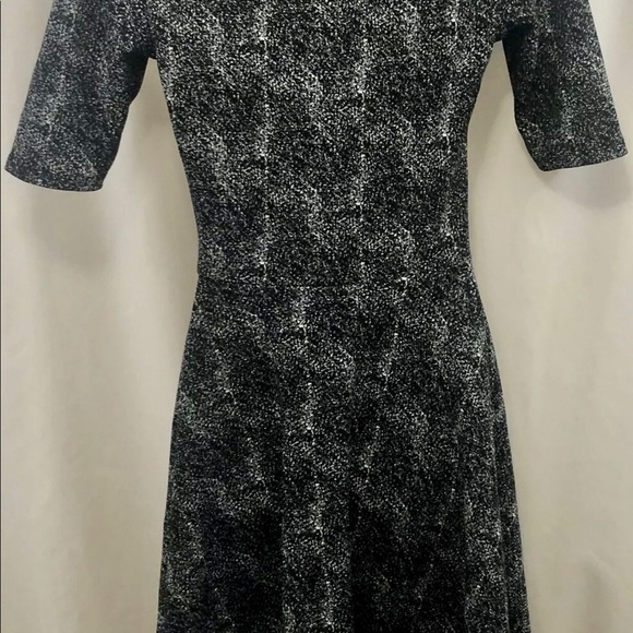 Lularoe Knit Dress A-Line Knee Length 3/4 Sleeve M - Picture 7 of 7